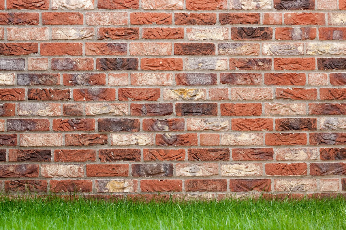 3 Hole Bricks: Complete Guide — Size, Weight, Price & Uses in India (2026)