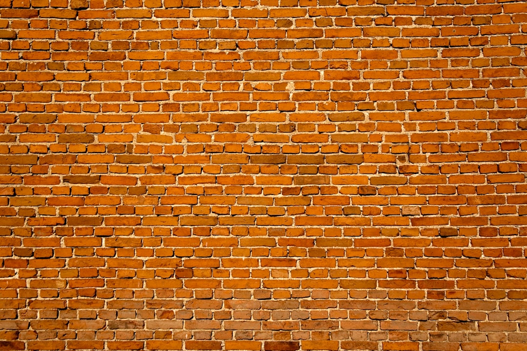 Brick vs Concrete Block: Strength, Cost & Which Is Better?
