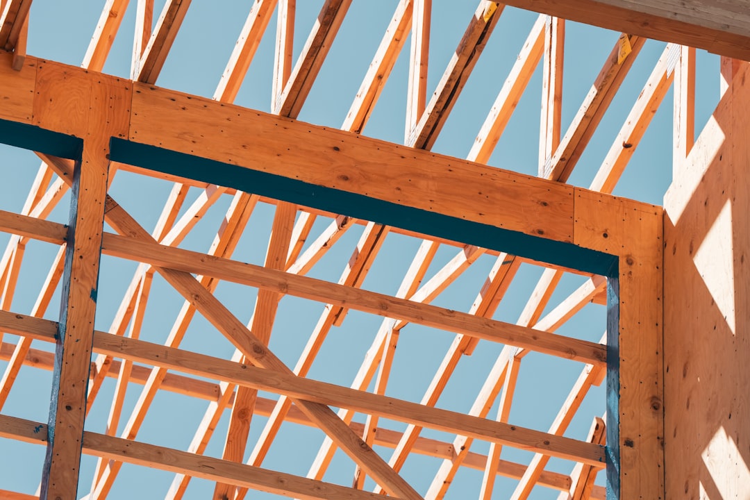 Plywood vs MDF: Which Is Better for Furniture?